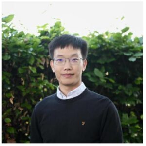 Photo of Dalin Jiang, U Stirling with a foliar background